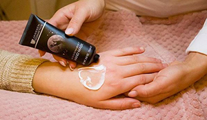 Pflegebehandlung - Kosmetik Monike Zell am See